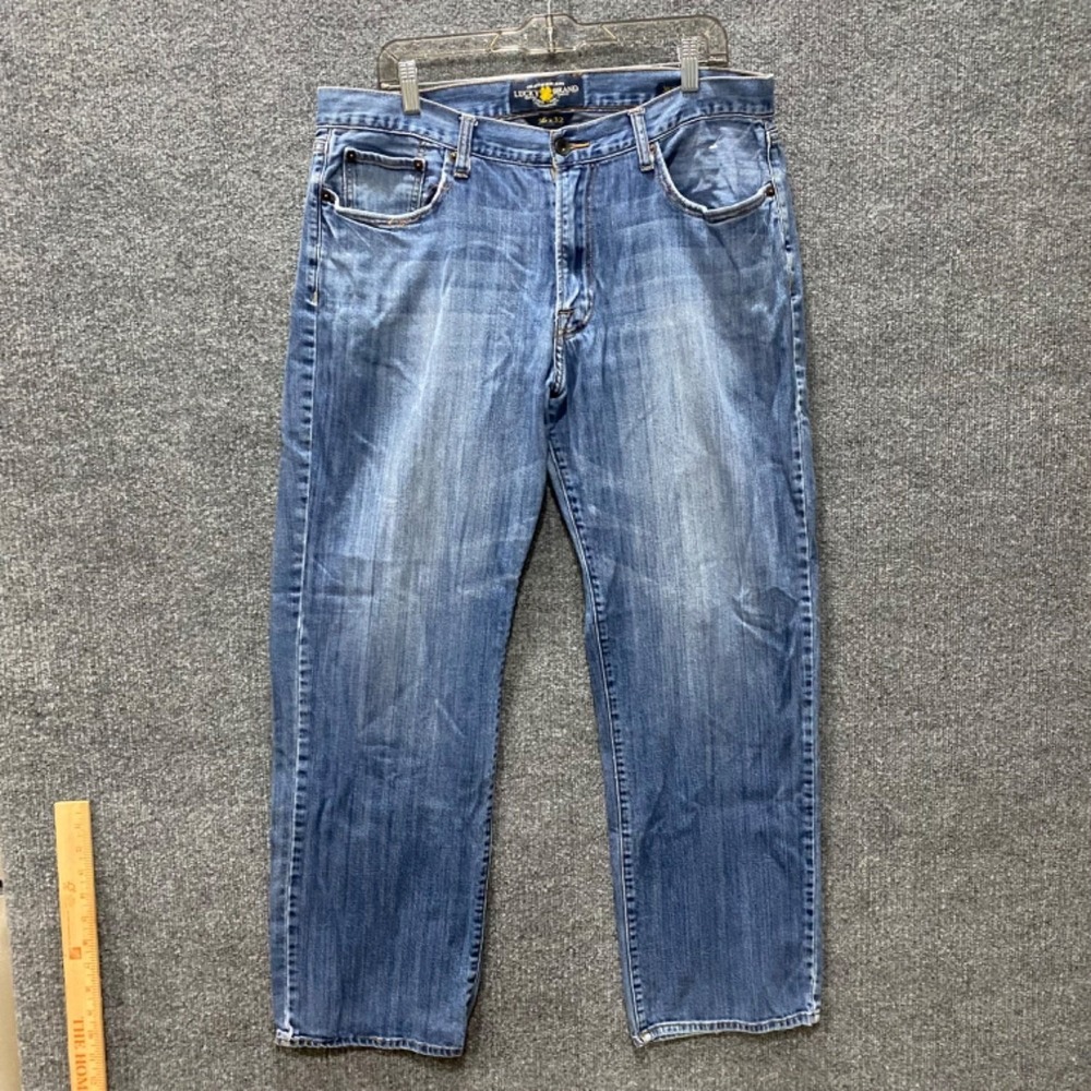 Lucky Brand 361 Vintage Straight Men 36x32 Medium Wash Blue Jeans 7M11642